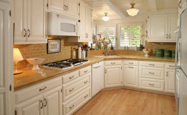 装修必看 装修必看 入墙式衣柜设计效果图