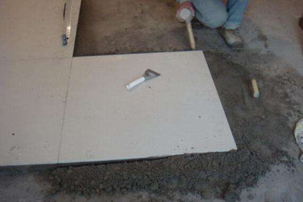 铺地砖为什么要留缝 铺地砖为什么要留缝隙