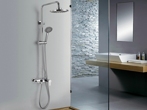 花洒使用有三问（花洒zw）