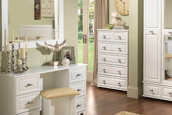 白色家具怎么清洁 生活小常识get 白色家具怎么清洁 生活小常识get