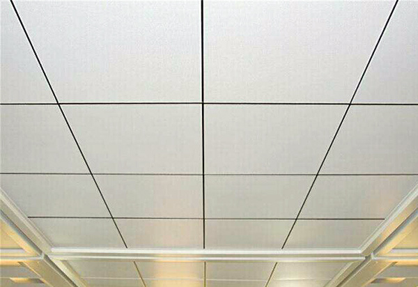 铝天花板的优点 让你无处可“挑”