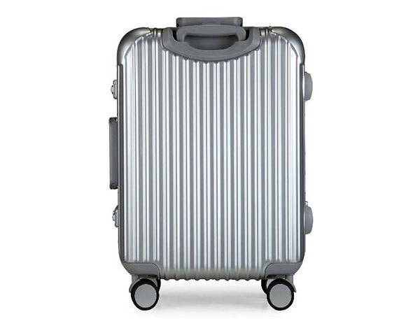 24寸行李箱能带上飞机吗 坐飞机行李箱可以带多大