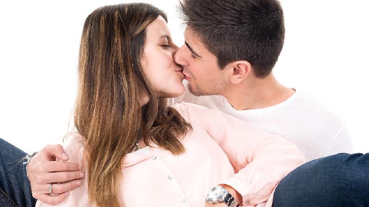 怎么做爱能让女人快乐 6个性爱技巧让她十分享受 怎么做爱能让女人快乐 6个性爱技巧让她十分享受