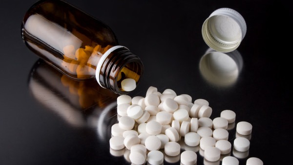 哪些人群禁止服用避孕药? 避孕药怎么吃不伤身