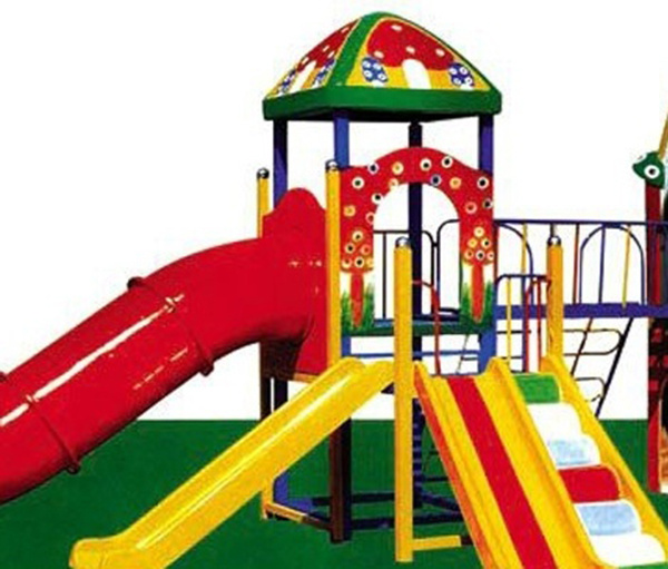 儿童滑梯玩具多少钱 孩子游乐园