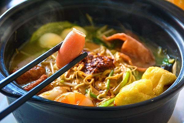 砂锅煲汤有什么好处 砂锅煲汤和铁锅煲汤有什么区别 砂锅煲汤要多久