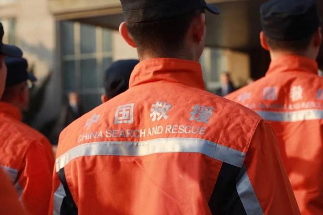 中国救援队已乘包机出发 赴土耳其实施国际救援