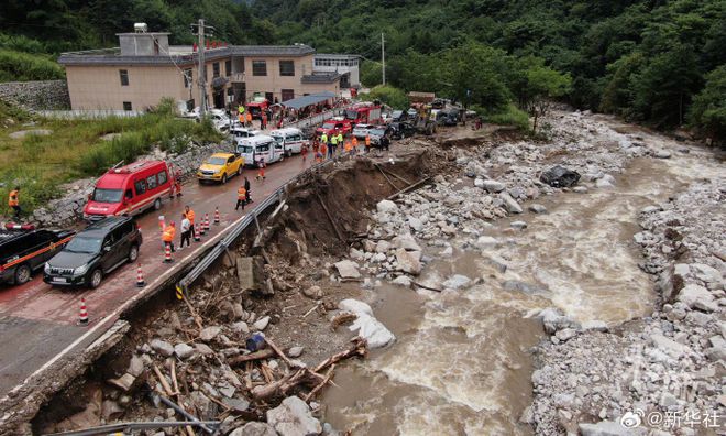 西安山洪致21人遇难：两处农家乐被冲毁，老板均失联