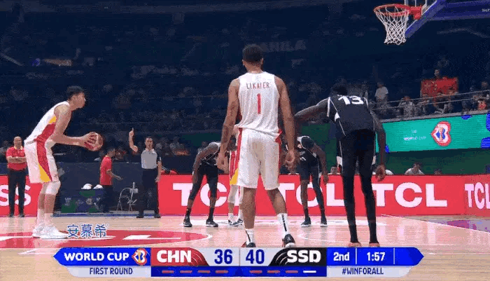 对手投疯了！中国男篮世界杯不敌南苏丹，李凯尔22分难救主