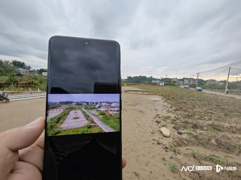 梅州一村建文化广场村民叫好 梅州新晋网红村