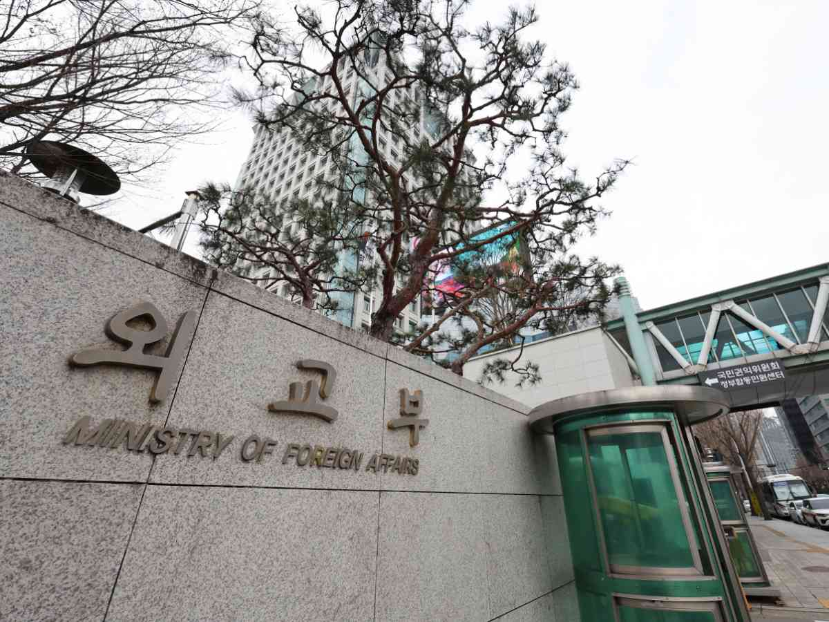   韩媒：韩国宣布对与朝俄等国武器交易有关的10名人员和2家机构实施制裁