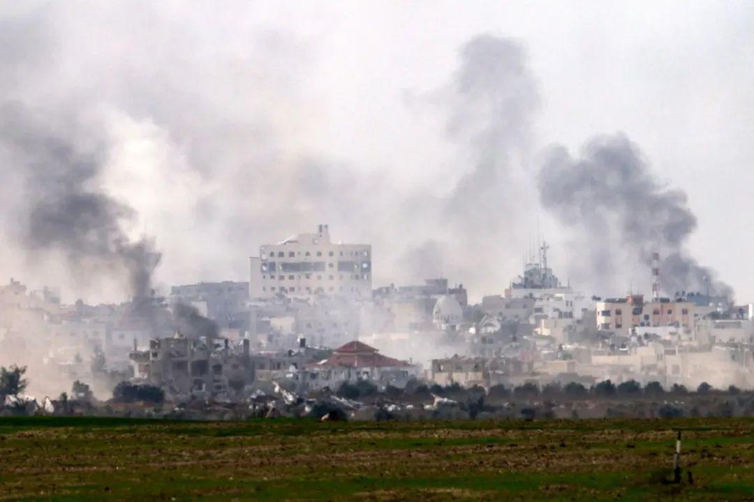 以军坦克攻入加沙地带南部最大城市（以军空袭加沙地带多家媒体所在大楼）