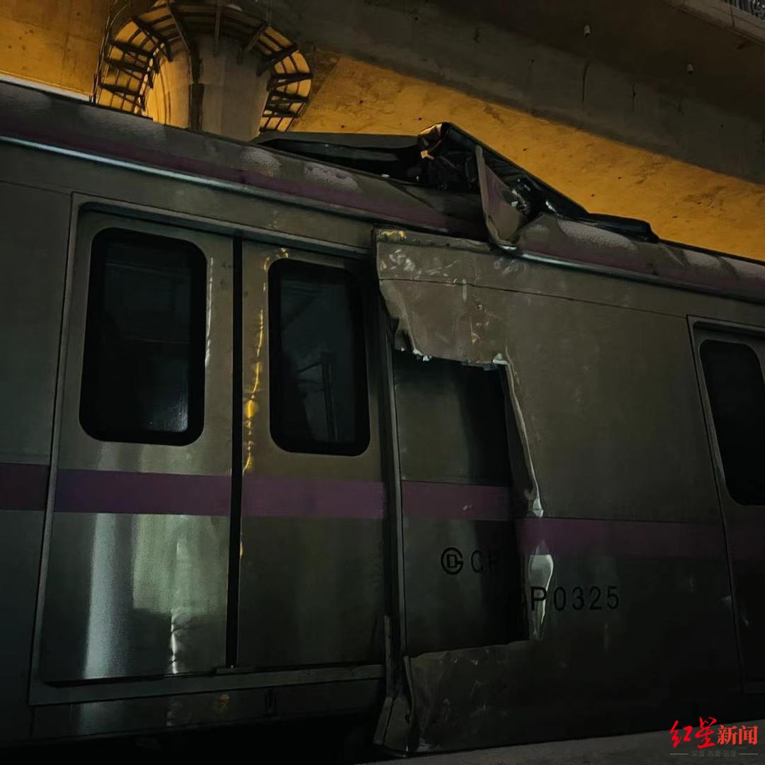 北京地铁车厢脱离致30余人受伤 北京地铁车厢太冷?工作人员回应