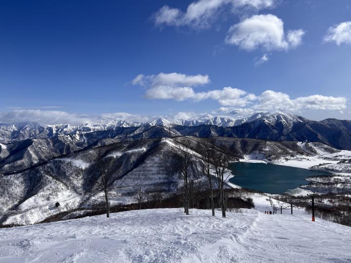 一中国游客在日滑雪场身亡 滑雪场死亡事故